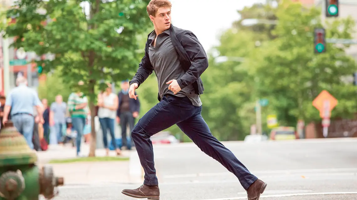 Max Irons jako Joe Turner w serialu „Trzy dni Kondora” / SHOWMAX