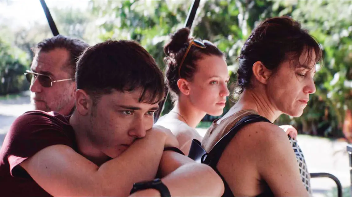  / MATERIAŁY PRASOWE DYSTRYBUTORA