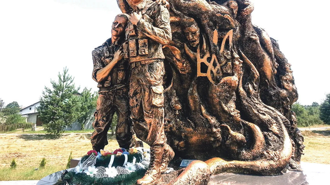 Pomnik w Bani Lisowickiej, lipiec 2017 r. / MARTA SIEWIERA-PIĘCIAK