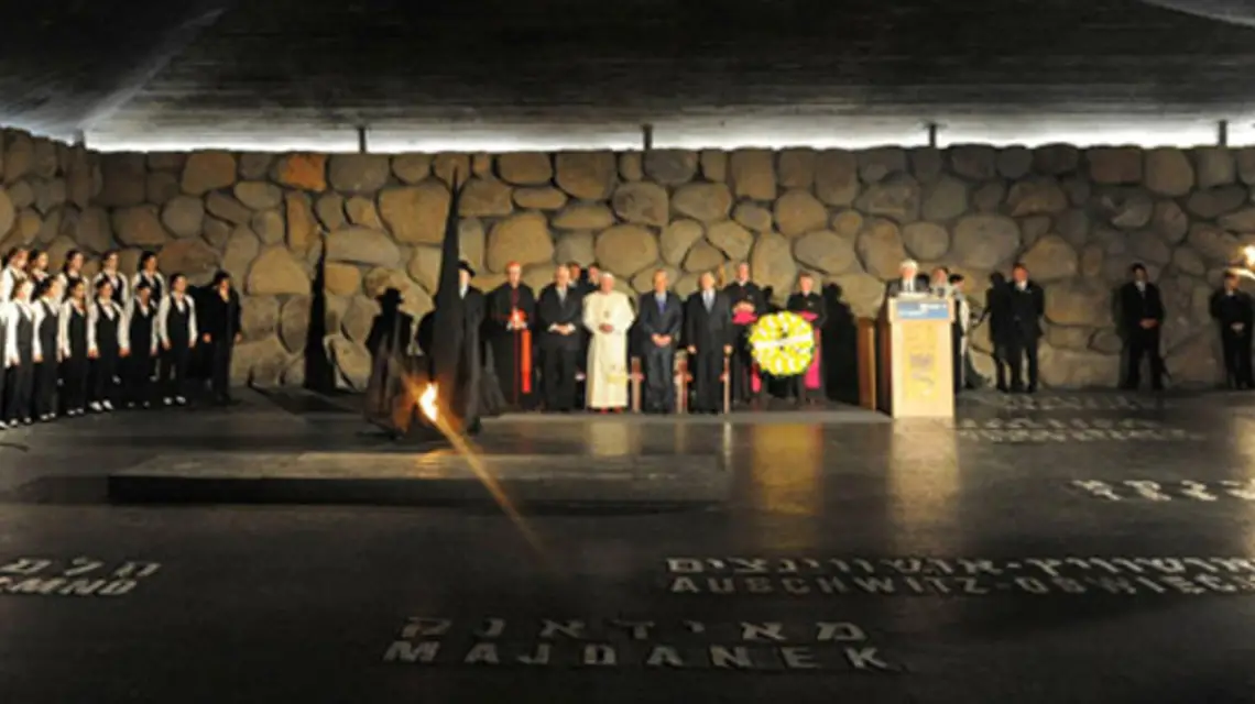 Benedykt XVI w Yad Vashem, Jerozolima 11 maja 2009 r. /fot. KNA-Bild / 