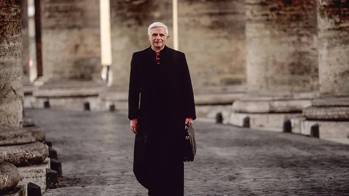Kard. Joseph Ratzinger w kwietniu 1993 r. / MASSIMO SESTINI / NEWS PICTURES / PAP