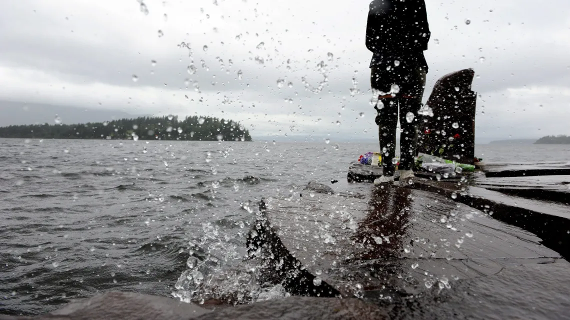 Widok na wyspę Utoya, Utvika, Norwegia, 24 lipca 2011 r. / fot. EPA/PAP / 