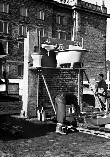 Budowa osiedla Stalowego. Nowa Huta, około 1955 r. /fot. Wiktor Pental / visavis.pl / 
