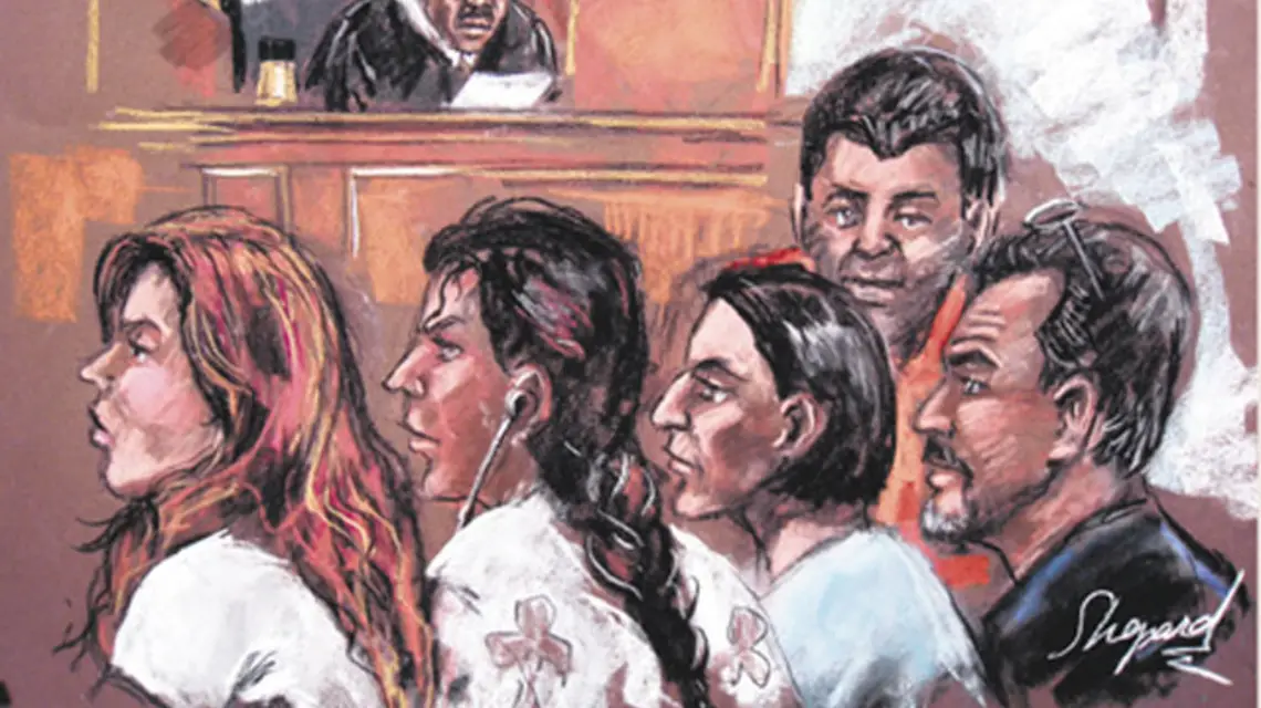 Anna Chapman, dalej pozostali rosyjscy szpiedzy. Nowy Jork, 28 czerwca 2010 r. (Podczas przesłuchania w sądzie federalnym nie wolno robić zdjęć, sporządza się więc rysunki) / fot. EPA/PAP / 