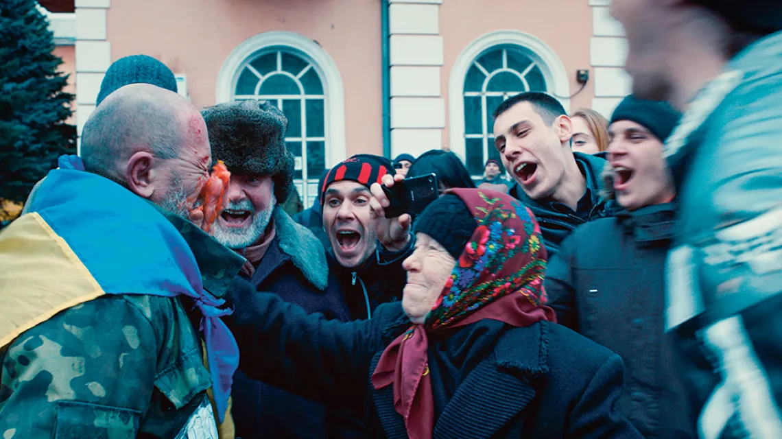 Kadr z filmu „Donbas” / AGAINST GRAVITY