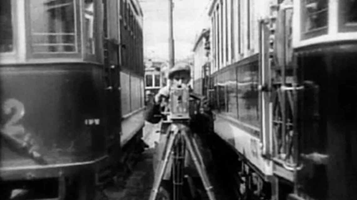 „Człowiek z kamerą” – film, który wyprzedził epokę telewizji /fot. materiały dystrybutora / 