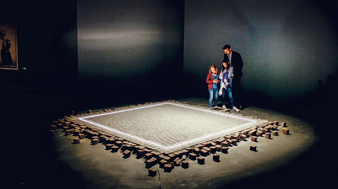Kadr z filmu „The Square” / GUTEK FILM
