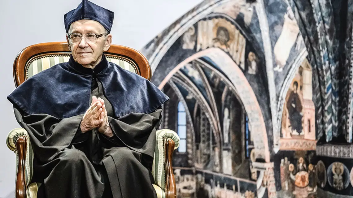 Ks. prof. Michał Heller podczas uroczystości odnowienia doktoratu. Katolicki Uniwersytet Lubelski, październik 2016 r. / WOJCIECH PACEWICZ / PAP