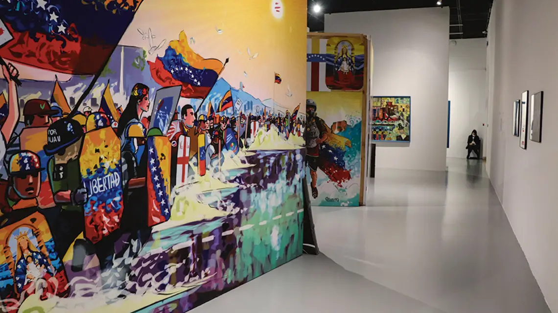 Oscar Olivares, Bitwa pod Carabobo, 2017, wydruk cyfrowy. CSW, Warszawa, wrzesień 2021 r. / PIOTR KOSIEWSKI