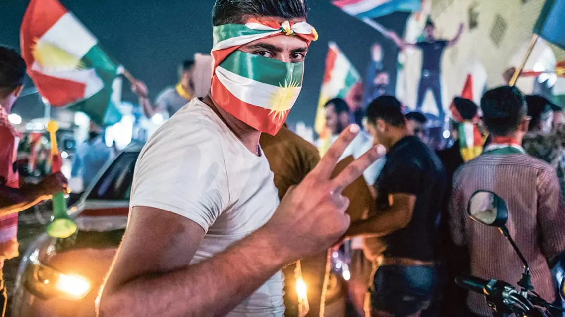 Po zakończeniu głosowania Kurdowie manifestują pod historyczną cytadelą w Erbilu, 25 września 2017 r. / MICHAŁ ZIELIŃSKI / FORUM