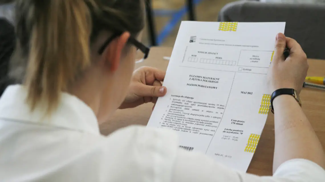 Matura z języka polskiego. III LO w Białymstoku, 4 maja 2012 r. / fot. Agnieszka Sadowska / Agencja Gazeta / 