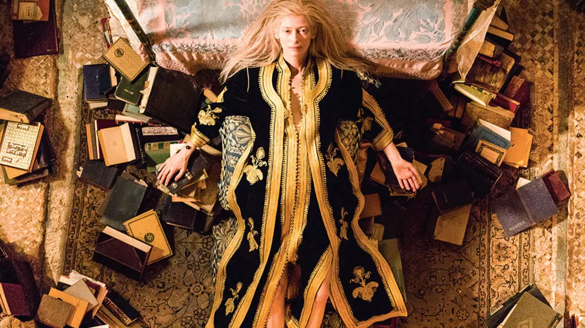 Tilda Swinton w scenie z filmu „Tylko kochankowie przeżyją”, 2013 r. / SANDRO KOPP / SONY PICTURES CLASSICS