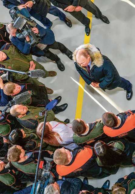 Władimir Putin z wizytą w Uralwagonzawod, Swierdłowsk, 6 marca 2018 r. / ALEXEI DRUZHININ / TASS / FORUM