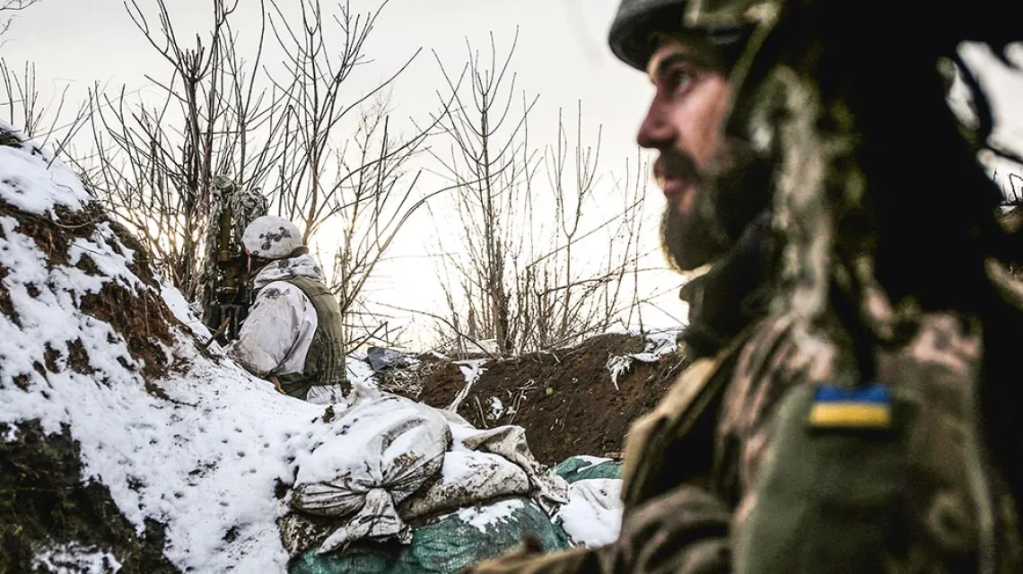 Ukraińscy żołnierze w okopach na froncie donieckim, 16 lutego 2021 r. / ANATOLII STEPANOV / AFP / EAST NEWS