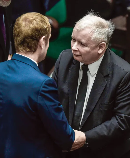 Donald Tusk i Jarosław Kaczyński. Sejm, Warszawa, 1 października 2014 r. / RADEK PIETRUSZKA / PAP