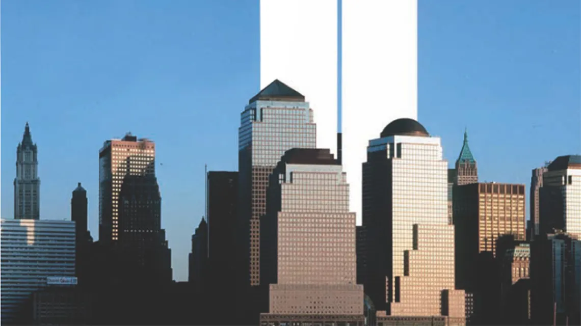 10. rocznica 11 września (zdjęcie: Manhattan, 1993 / fot. Henryk T. Kaiser / Rex Features / East News / fotomontaż TP) / 