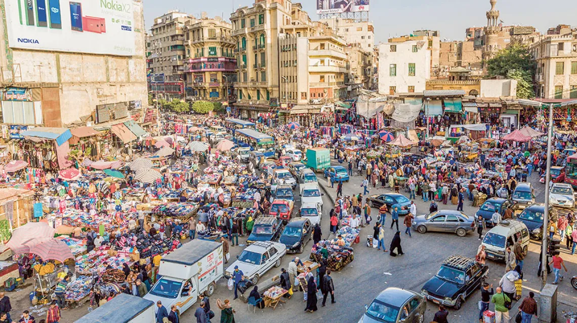 Na ulicach Kairu, 2014 r. / ANDIA / UIG / GETTY IMAGES