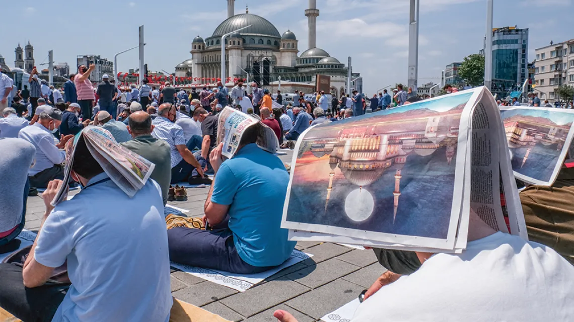 Otwarcie meczetu przy placu Taksim w Stambule, 28 maja 2021 r. / EMRAH OPRUKCU / NURPHOTO / AFP / EAST NEWS