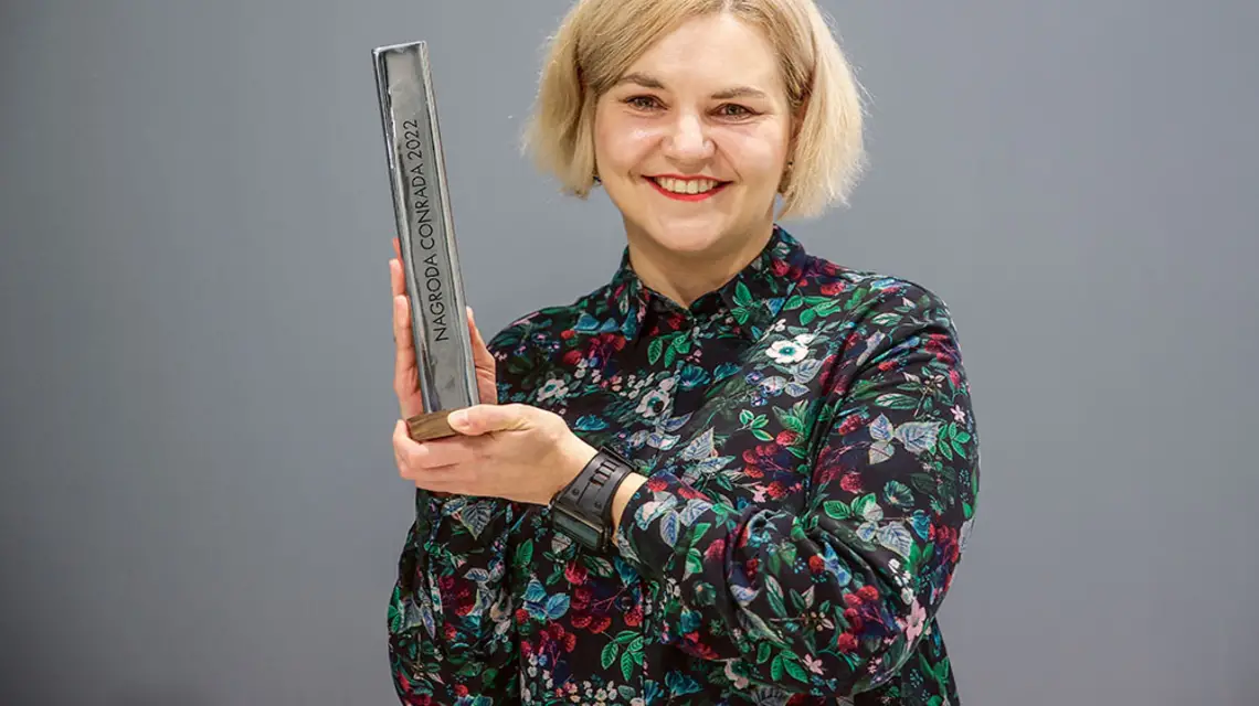 Paulina Siegień, autorka książki „Miasto bajka”, laureatka Nagrody Conrada za najlepszy debiut literacki, Kraków, 30 października 2022 r. / ŁUKASZ GĄGULSKI / PAP