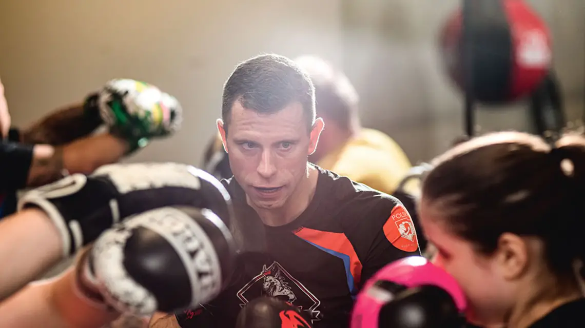 Łukasz Kosiara podczas treningu w sekcji Dragon Paraboxing. Kraków, 14 lipca 2021 r. / JACEK TARAN