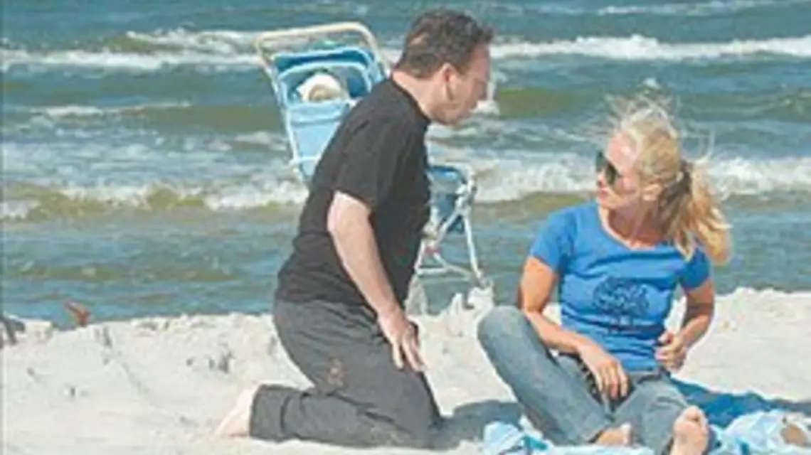 Zbigniew Zamachowski (Protazek) i Magdalena Cielecka (Miłka) / 