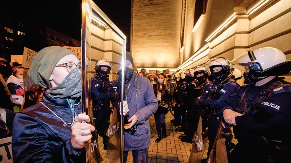 Protest przeciw zaostrzeniu prawa aborcyjnego, Katowice, 25 października 2020 r. / ARKADIUSZ ŁAWRYWIANIEC / FORUM