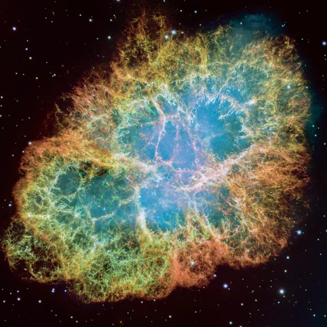 Mgławica Kraba rozciąga się na przestrzeni 10 lat świetlnych. To pozostałość po supernowej, która pojawiła się na niebie w 1054 r. / NASA, ESA, J. HESTER, A. LOLL (ASU)