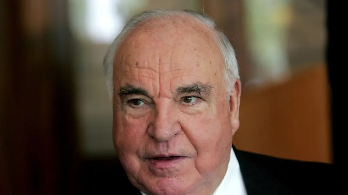 Helmut Kohl. Fot: AP Photo/Michael Probst / 