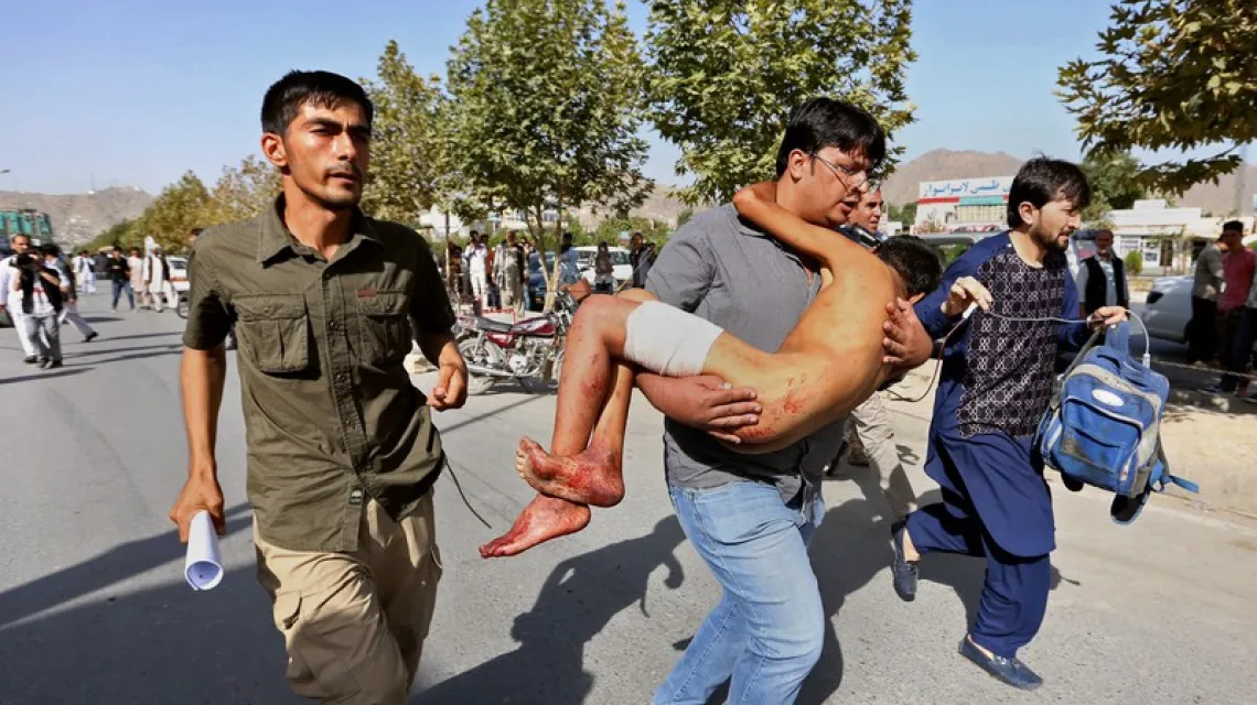 Zamach w Afganistanie. Fot: AP Photo/Rahmat Gul / 