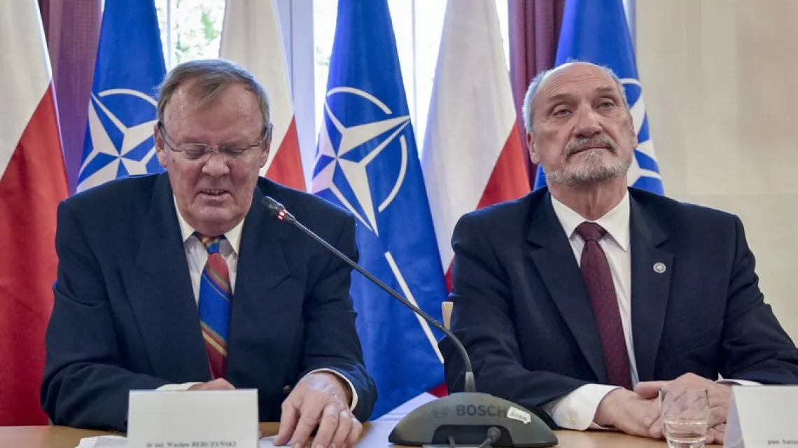 Wacław Berczyński i Antoni Macierewicz. Fot: Jacek Domiński/REPORTER / 