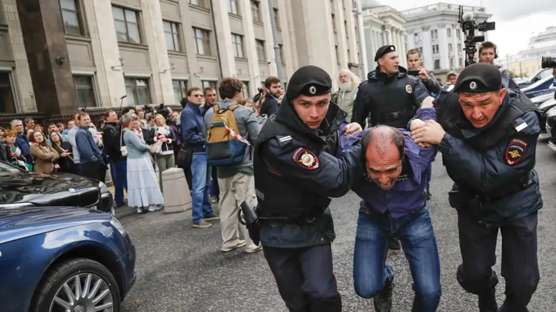 AP Photo/Alexander Zemlianichenko / 