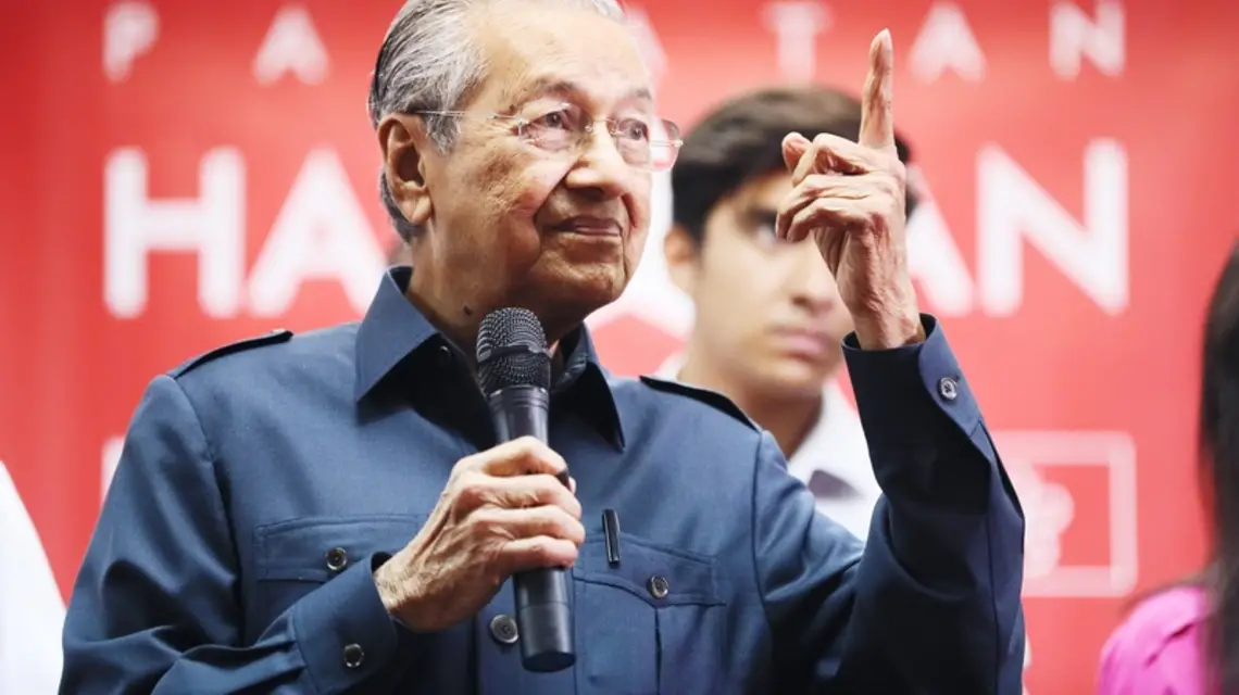 Mahathir Mohammed, nowo wybrany premier Malezji podczas konferencji prasowej. Petaling Jaya, Malezja, 12 maja 2018 r. / Fot. Zhu Wei Xinhua / eyevine / Xinhua / eyevine / EAST NEWS / 