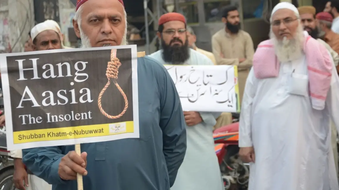 Demonstracje muzułmańskich radykałów domagających się powieszenia Aasi Bibi, Lahore, 2 listopada 2018 r. / Fot. Rana Sajid Hussain / SIPA / East News