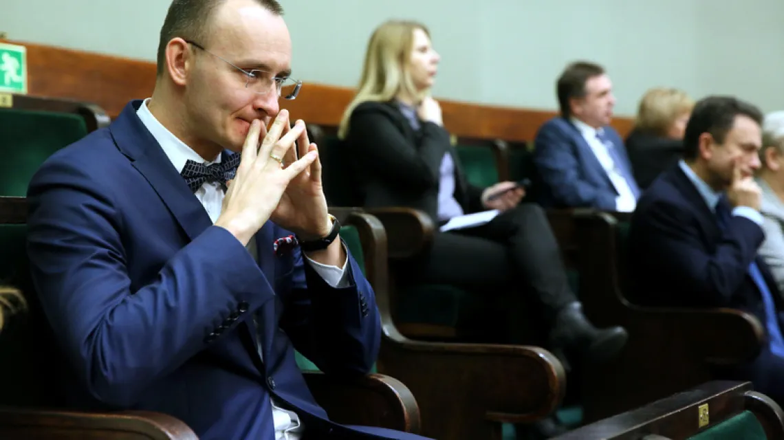 Mikołaj Pawlak podczas 72 posiedzenia Sejmu, 23 listopada 2018 r. / /  Fot. Piotr Molecki/East News