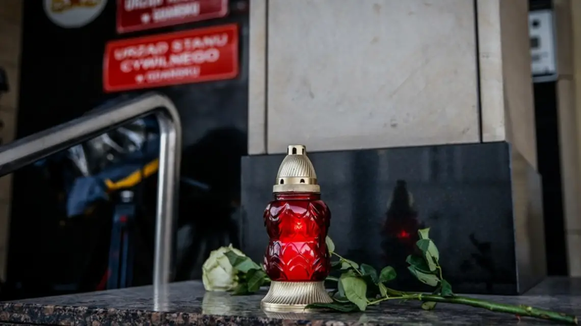 Przed Urzędem Miasta w Gdańsku, 14 stycznia 2019 r. / / FOT. KAROLINA MISZTAL/REPORTER