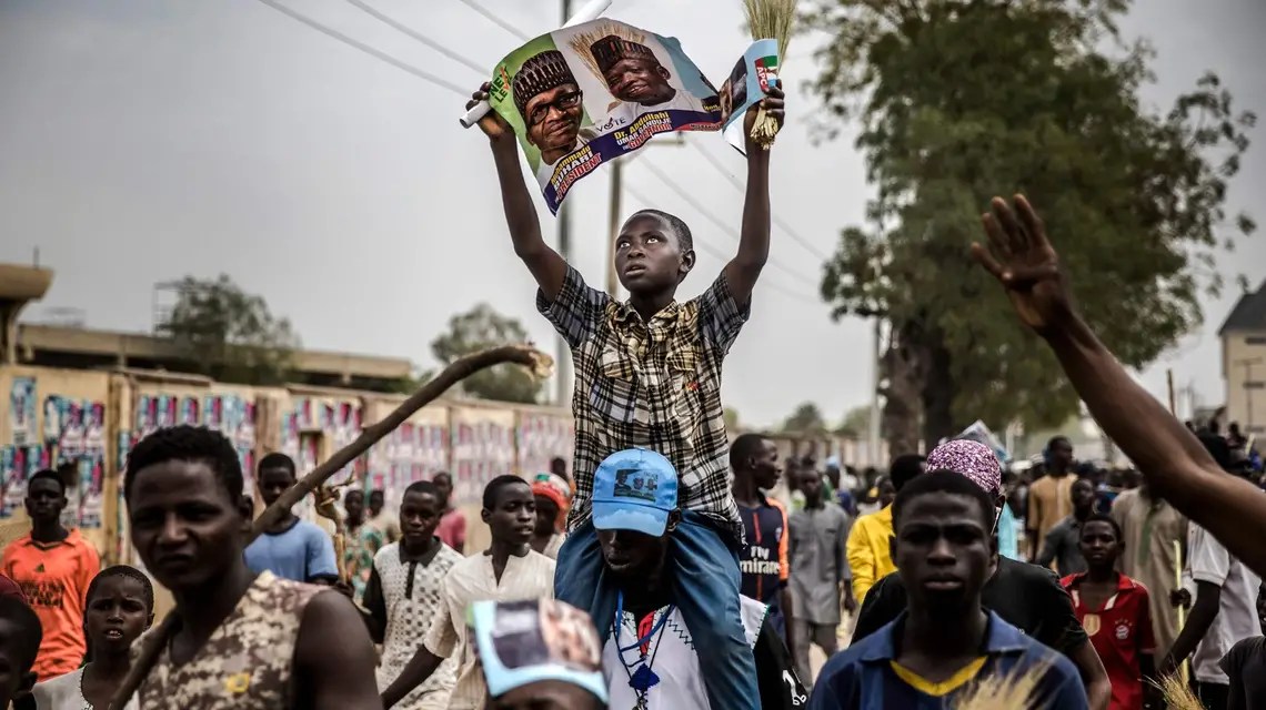 Zwolennicy prezydenta świętują jego zwycięstwo w wyborach, Kano, północna Nigeria 27 lutego 2019 r. / / FOT. LUIS TATO/AFP/East News