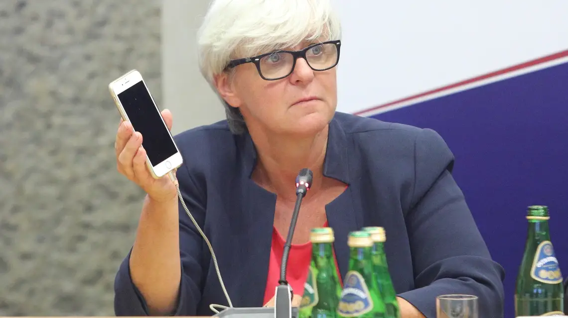 Posłanka Joanna Kluzik-Rostkowska podczas sejmowego spotkania dotyczącego systemu Pegasus, Warszawa, 3 września 2019 r. / Fot. Tomasz Jastrzębowski / Reporter / East News / 