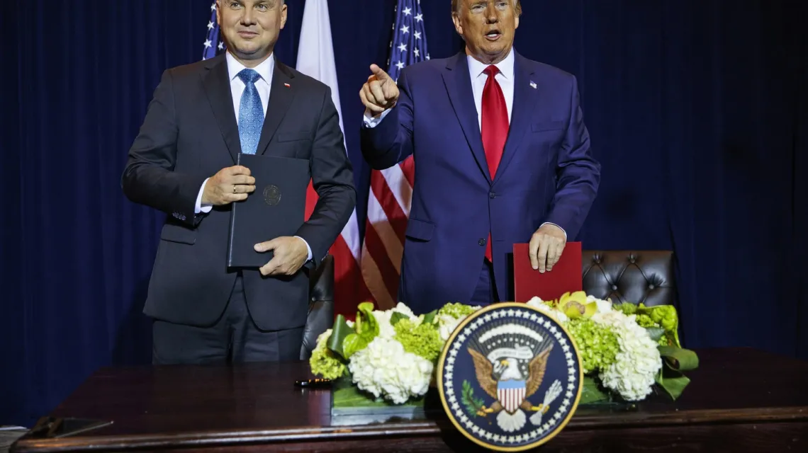 Spotkanie Andrzeja Dudy i Donalda Trumpa podczas którego podpisano umowę wojskową. Nowy Jork, 23 września 2019 r. /  / Fot. Evan Vucci / AP/Associated Press/East News
