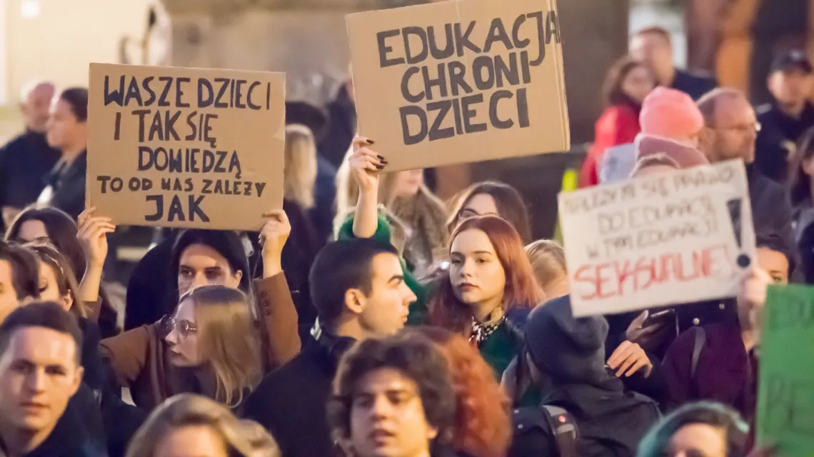 Gdańska demonstracja przeciwko planom wprowadzenia zakazu edukacji seksualnej, 17 października 2019 r. / Fot. Wojciech Stróżyk / Reporter / East News / 