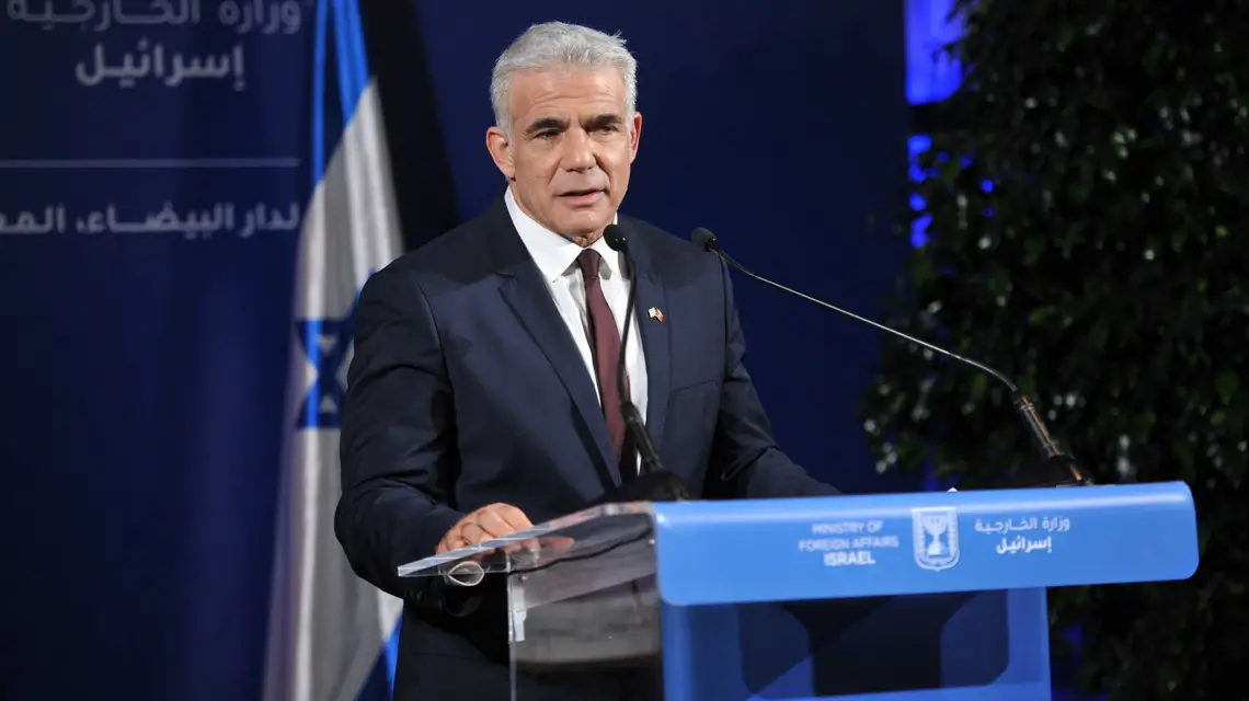 Minister Spraw Zagranicznych Izraela Yair Lapid przemawia podczas konferencji prasowej w Casablance, 12 sierpnia 2021 r. / FOT. Chadi/Xinhua News/East News / 