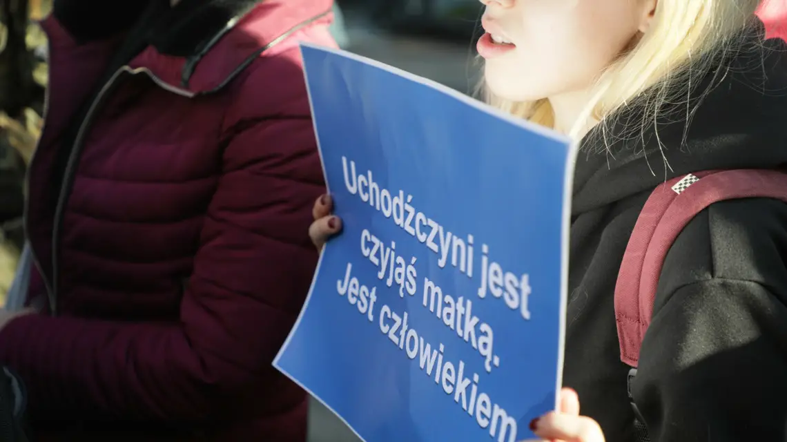 Demonstracja przed Sejmem przeciwko stanowi wyjątkowemu i sytuacji na granicy z Białorusią, Warszawa 6 września 2021 r. Fot. Jakub Kamiński/East News / 