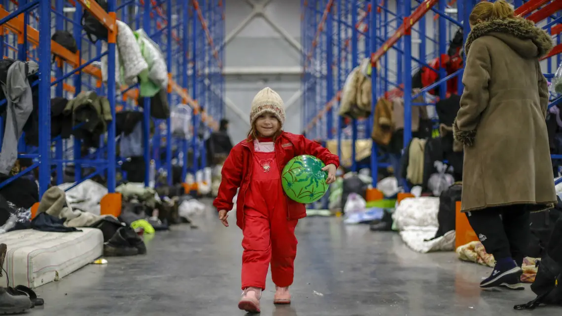 Tymczasowe schronienie dla migrantów w pobliżu przejścia granicznego Kuźnica-Bruzgi. Białoruś, 18.11.2021 / fot. AA/ABACA/Abaca/East News / 