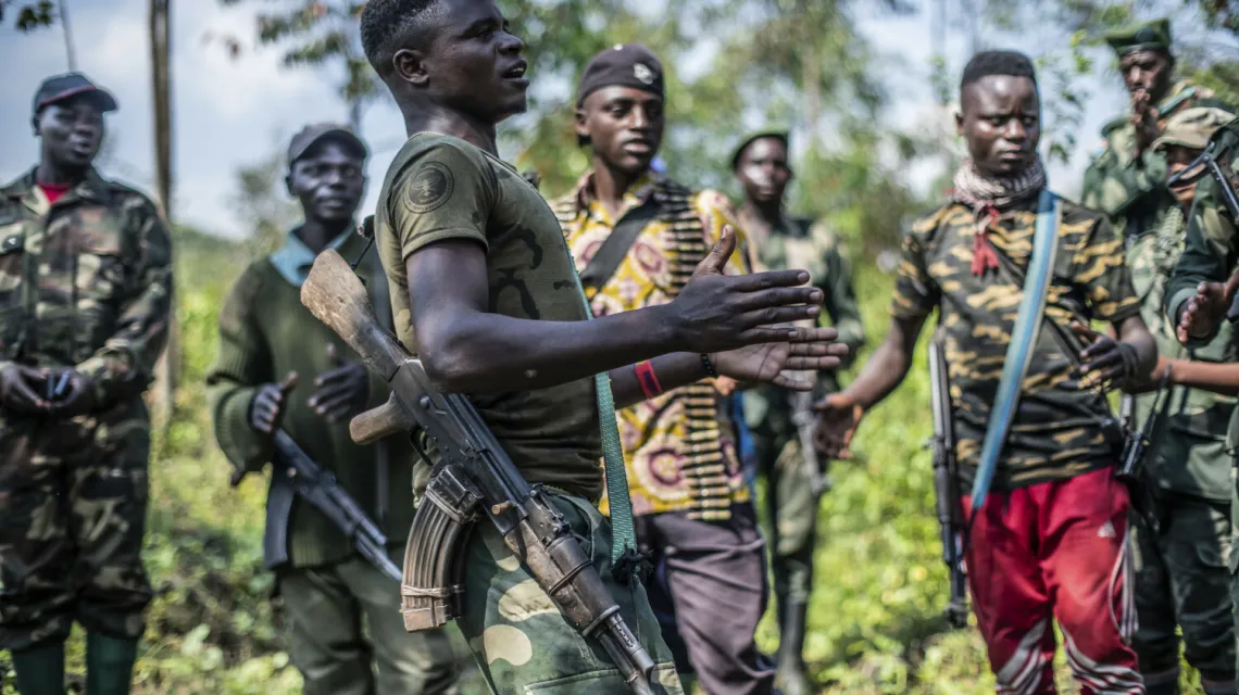 Uzbrojeni partyzanci niedaleko Rutshuru, 70 kilometrów na północ od Gomy, 22 czerwca 2022 r. / fot. AP/Associated Press/East News / 