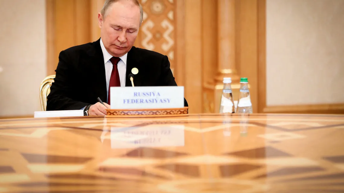 Władimir Putin na szczycie Kaspijskim w Turkmenistanie, Aszchabad, 29 czerwca 2022 r. / FOT. SalamPix/ABACA/Abaca/East News / 