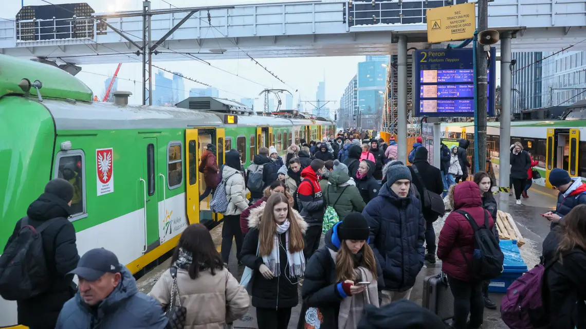 Dworzec Warszawa Zachodnia, 20 grudnia 2022 r. Fot. Wojciech Olkuśnik/East News / 