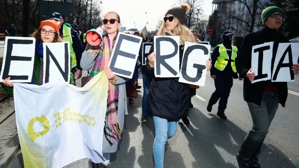 Marsz Ruchu Solidarnosci Klimatycznej „Energia w Rece Ludzi”, Warszawa 19 marca 2023 r. / FOT. Oleg Marusic/REPORTER / 