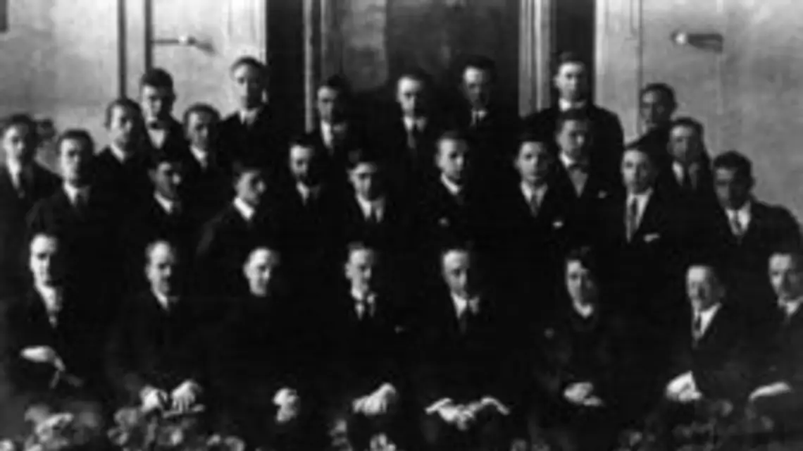 Klasa maturalna Gimnazjum im. Króla Zygmunta Augusta w Wilnie / 