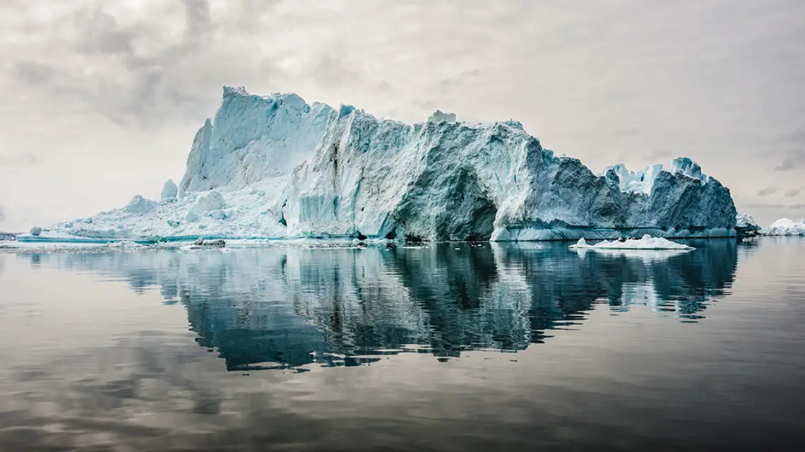 Lodowiec w zatoce Disko, północna Grenlandia / YKUMSRI / STOCK.ADOBE.COM