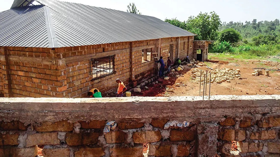 Budowa dormitorium przy szkole Shalom Home w Mitunguu, 25 stycznia 2022 r. / ARCHIWUM PRYWATNE