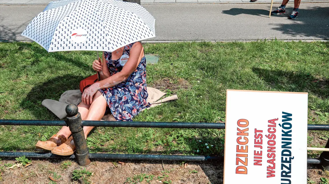 Międzynarodowy marsz przeciwników obowiązkowych szczepień, Warszawa, czerwiec 2018 r. / FOT. Sławomir Kamiński / Agencja Gazeta / 